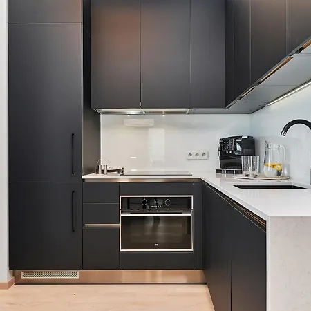 Apartman 3 Beds Luxury Living With River View In The Heart Of Wroclaw With Air Conditioning Huge Outdoor Patio And Rooftop Deck Wrocław
