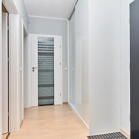 Apartman 3 Beds Luxury Living With River View In The Heart Of Wroclaw With Air Conditioning Huge Outdoor Patio And Rooftop Deck Wrocław
