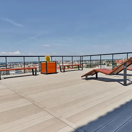 Apartman 3 Beds Luxury Living With River View In The Heart Of Wroclaw With Air Conditioning Huge Outdoor Patio And Rooftop Deck *