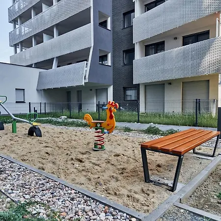 Apartman 3 Beds Luxury Living With River View In The Heart Of Wroclaw With Air Conditioning Huge Outdoor Patio And Rooftop Deck