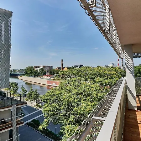 3 Beds Luxury Living With River View In The Heart Of Wroclaw With Air Conditioning Huge Outdoor Patio And Rooftop Deck