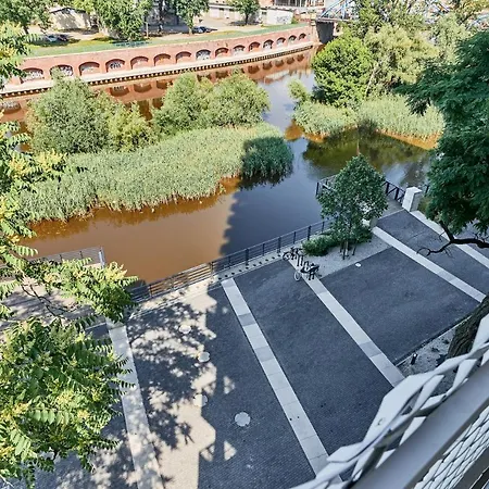 3 Beds Luxury Living With River View In The Heart Of Wroclaw With Air Conditioning Huge Outdoor Patio And Rooftop Deck * Wrocław